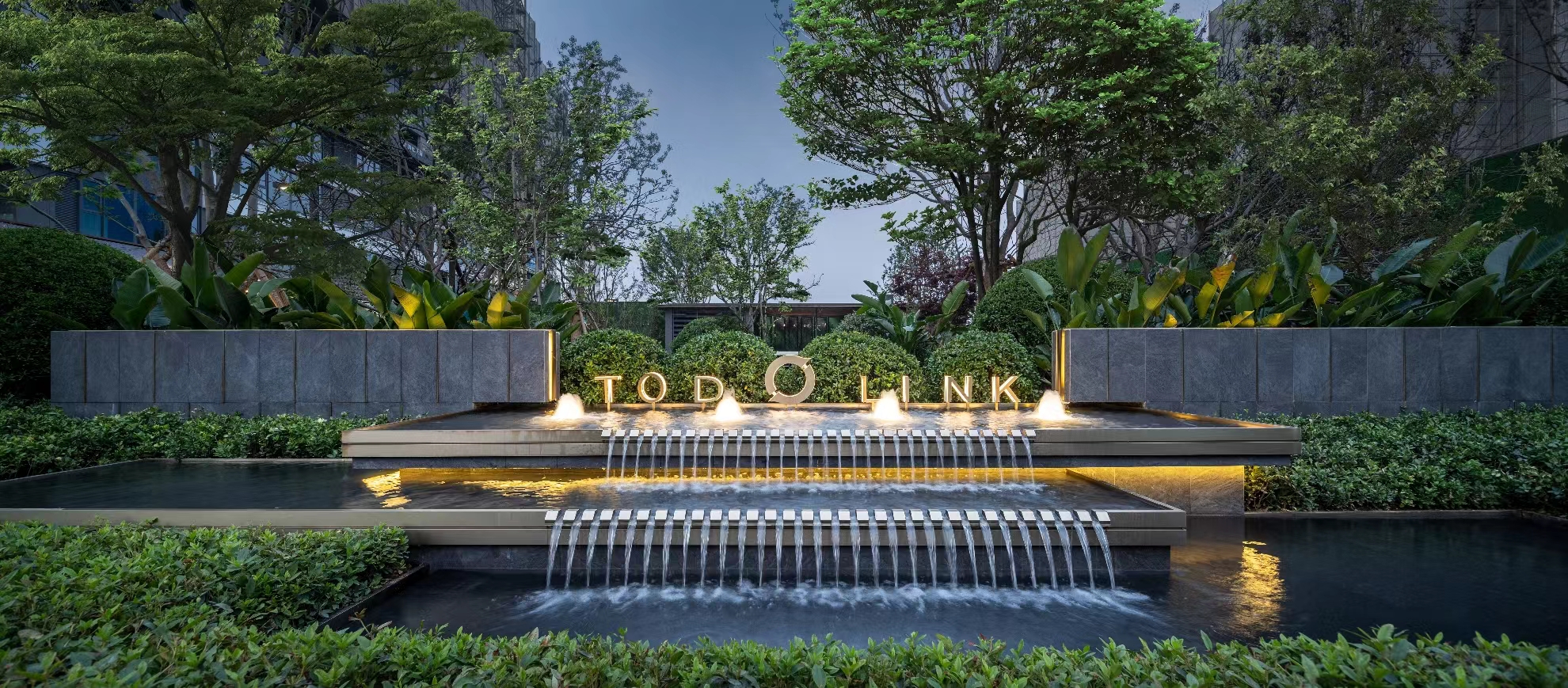 龙湖清能天曜实景图