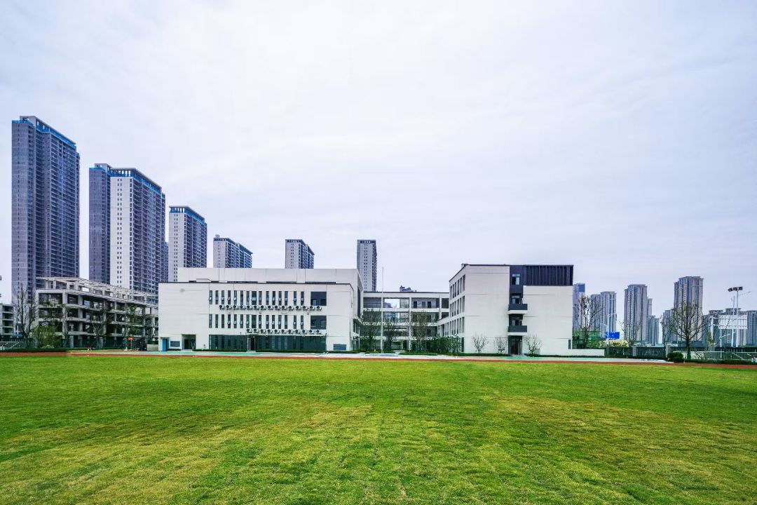 中粮祥云地铁小镇配套图